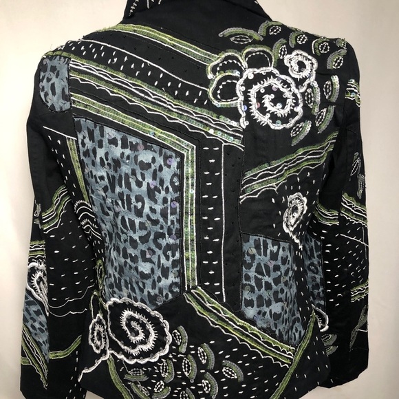 - - Womens Decorative Black Jacket. Size 10. - Picture 5 of 9